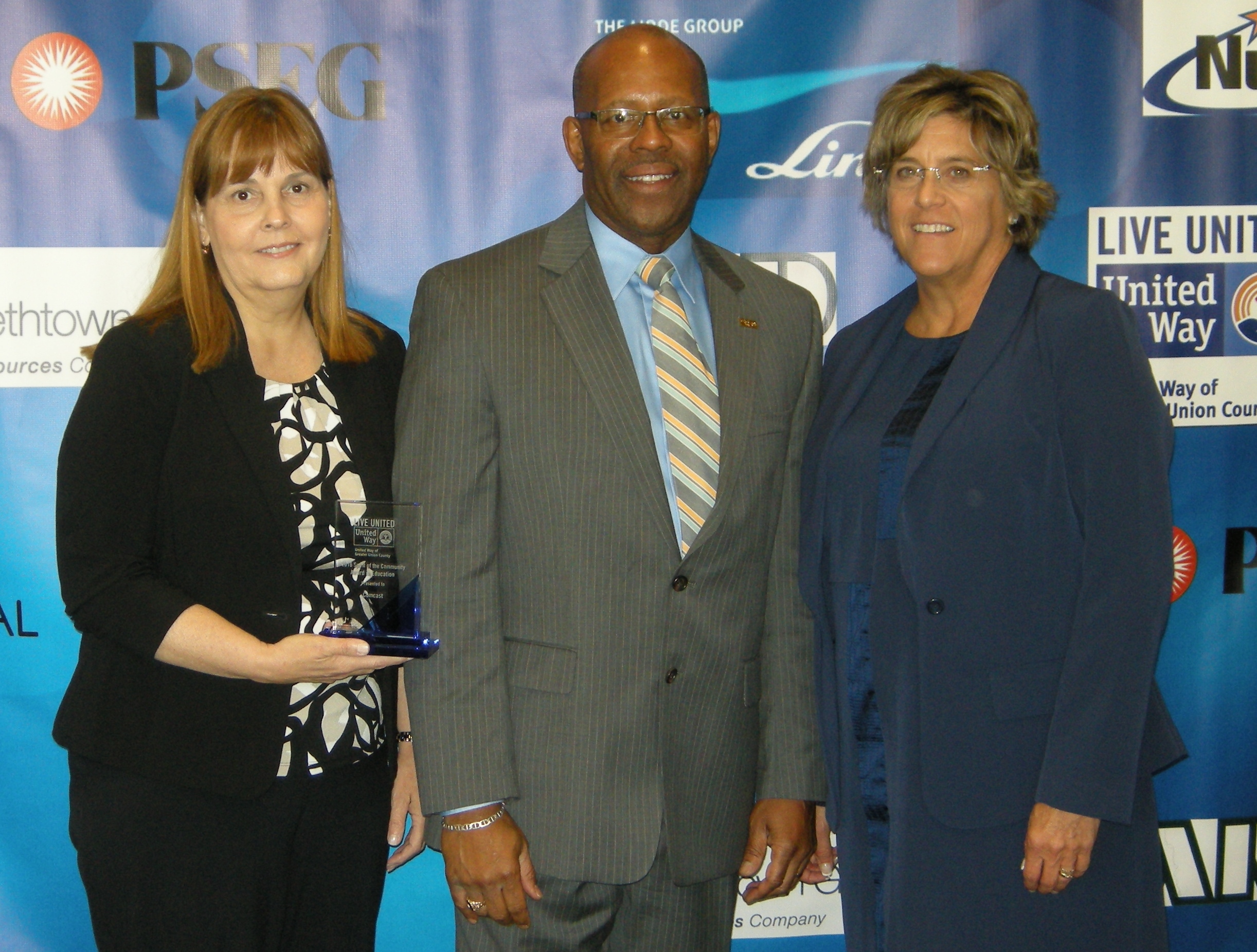 UWGUC.CommunityAward.2016