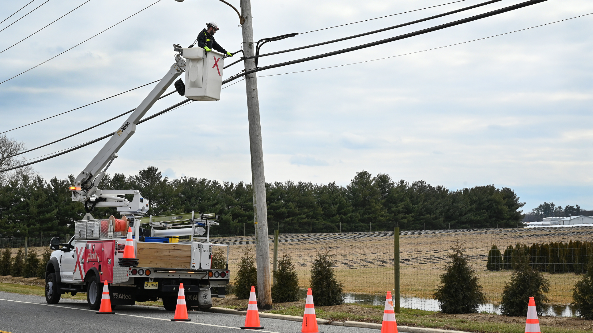 Xfinity truck working in Cumberland County, New Jersey.